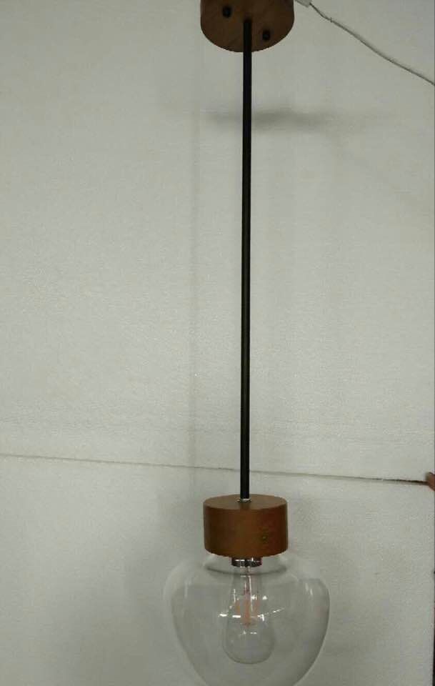 مصباح قلادة زجاج الجوز الحديثة (KA688-1)