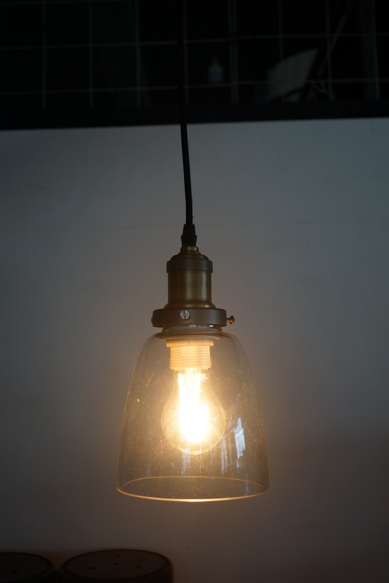 مصباح قلادة زجاجي اقتصادي بسيط للمنزل (SG50)
